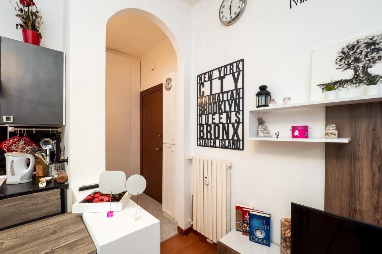 Navigli Apartment- Hosted By Sweetstay Milano Ngoại thất bức ảnh
