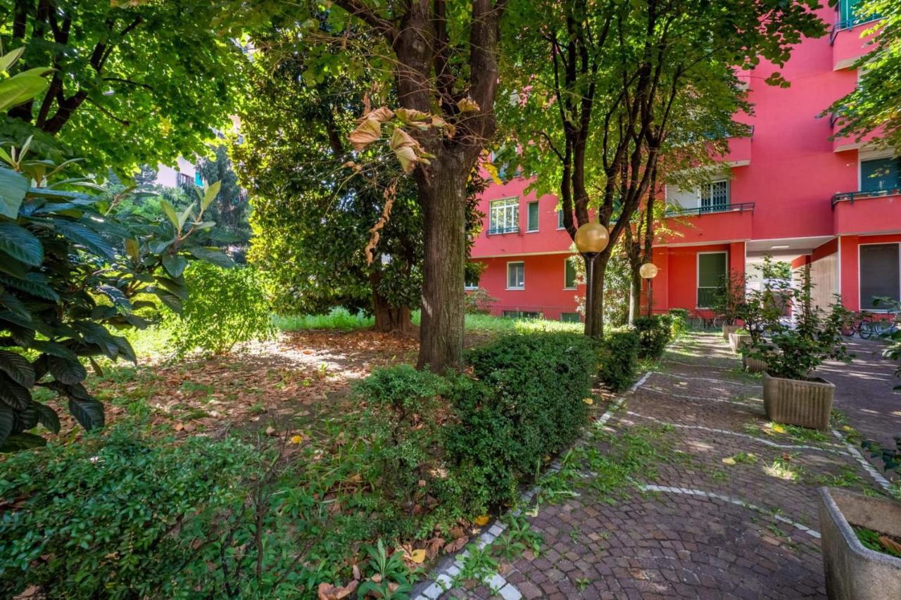 Navigli Apartment- Hosted By Sweetstay Milano Ngoại thất bức ảnh